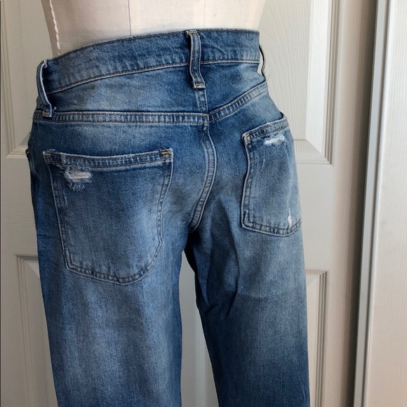 Zara Distressed Jeans - Picture 4 of 7